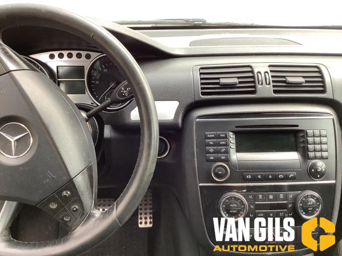 Mercedes R 3.0 320 CDI 24V 4-Matic Sloopvoertuig (2006, Metallic, Zilvergrijs)