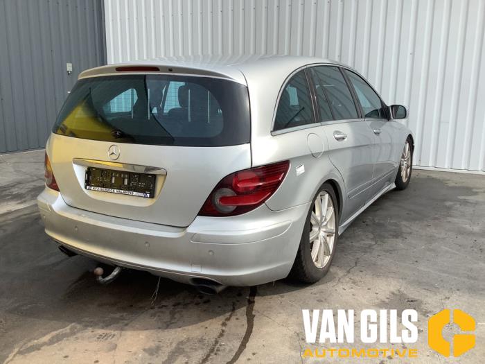 Mercedes R 3.0 320 CDI 24V 4-Matic Sloopvoertuig (2006, Metallic, Zilvergrijs)
