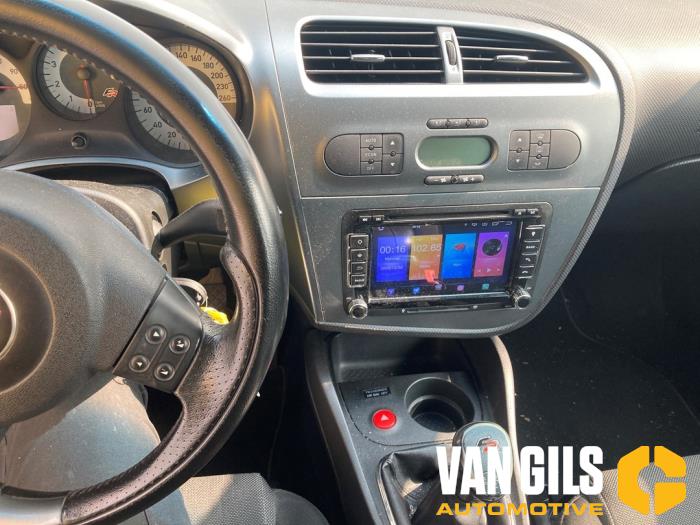 Seat Leon 2.0 TFSI FR 16V Sloopvoertuig (2006, Zwart)