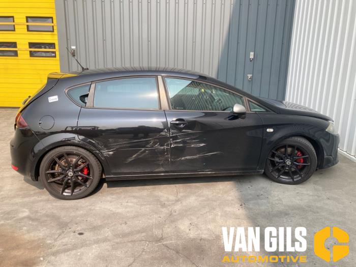 Seat Leon 2.0 TFSI FR 16V Sloopvoertuig (2006, Zwart)
