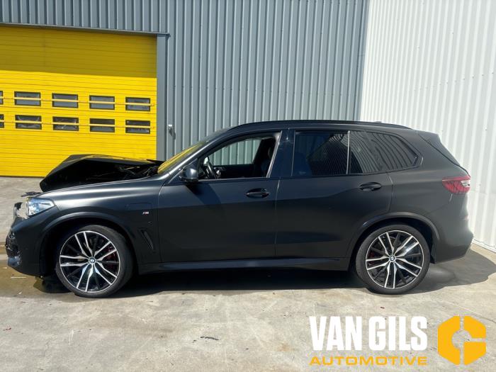 BMW X5 xDrive 45 e iPerformance 3.0 24V Sloopvoertuig (2021, Zwart)