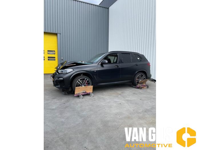 BMW X5 xDrive 45 e iPerformance 3.0 24V Sloopvoertuig (2021, Zwart)