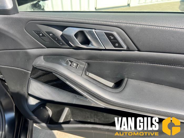 BMW X5 xDrive 45 e iPerformance 3.0 24V Sloopvoertuig (2021, Zwart)