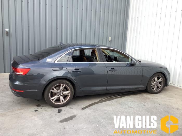 Audi A4 2.0 TDI 16V Sloopvoertuig (2016, Grijs)