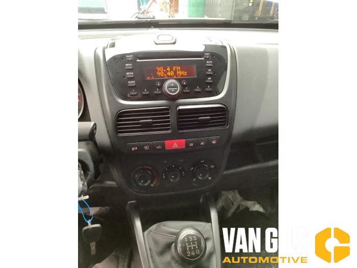 Fiat Doblo Cargo 1.3 MJ 16V DPF Euro 5 Sloopvoertuig (2013, Graniet)