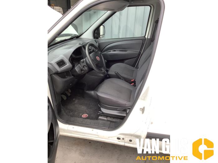 Fiat Doblo Cargo 1.3 MJ 16V DPF Euro 5 Sloopvoertuig (2013, Graniet)