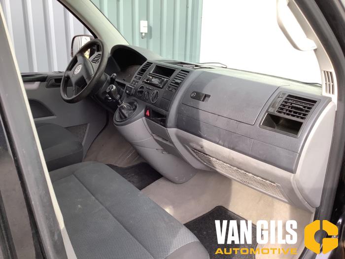 Volkswagen Transporter T5 1.9 TDi Sloopvoertuig (2006, Graniet, Zwart)