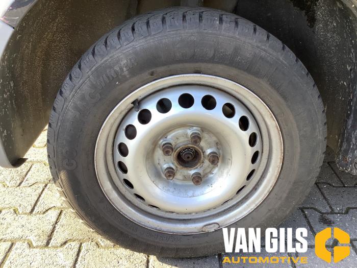 Volkswagen Transporter T5 1.9 TDi Sloopvoertuig (2006, Graniet, Zwart)