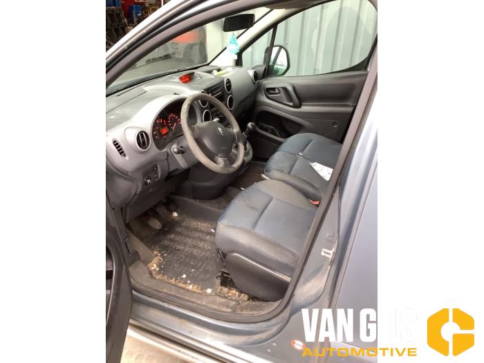 Peugeot Partner 1.6 HDI 90 Sloopvoertuig (2012, Graniet)