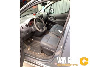 Peugeot Partner 1.6 HDI 90 Sloopvoertuig (2012, Graniet)