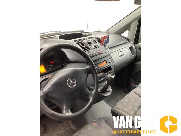 Mercedes Vito 2.2 109 CDI 16V Sloopvoertuig (2007, Graniet)