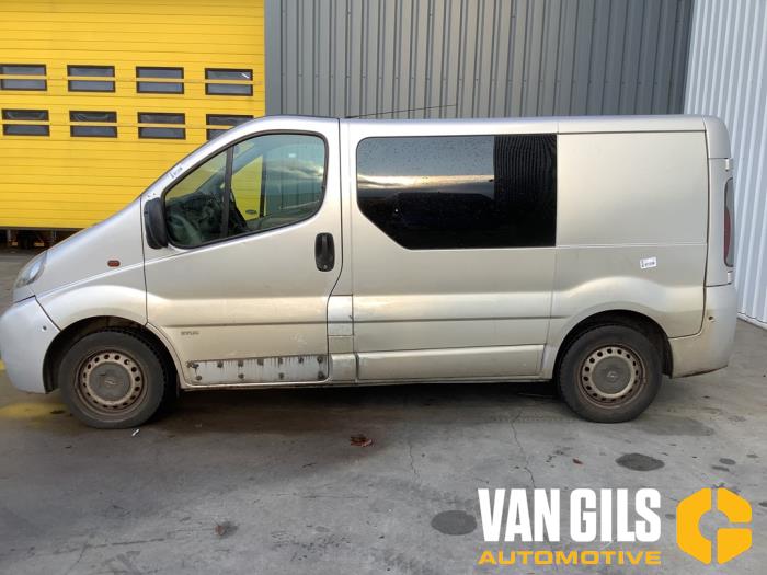 Opel Vivaro 1.9 DTI 16V Sloopvoertuig (2003, Graniet)