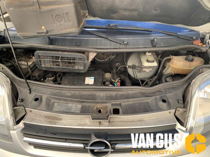 Opel Vivaro 1.9 DTI 16V Sloopvoertuig (2003, Graniet)