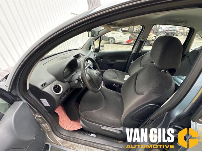 Citroen C3 1.4 16V Sensodrive Sloopvoertuig (2006, Grijs)