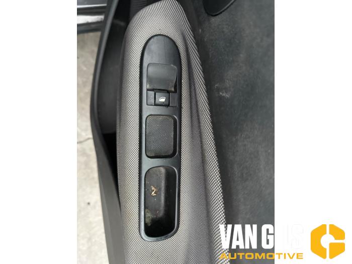Citroen C3 Picasso 1.4 16V VTI 95 Sloopvoertuig (2009, Zwart)