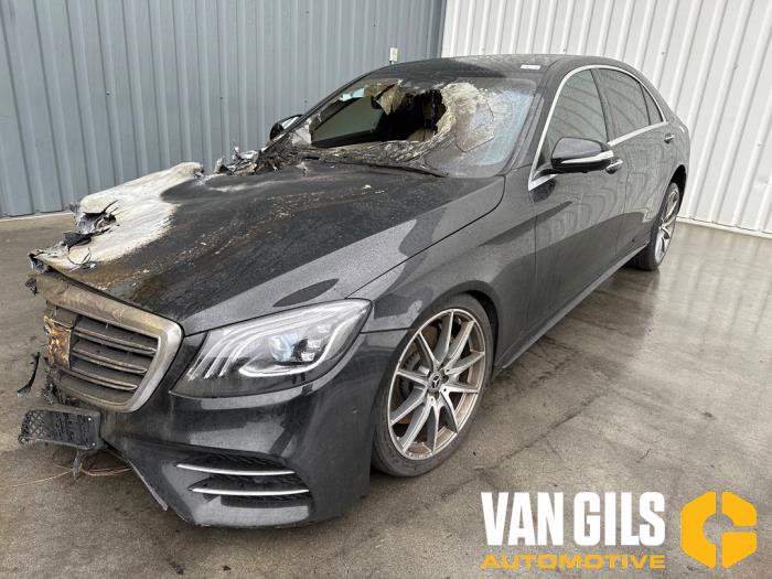 Mercedes S 3.0 S-400d 4-Matic Sloopvoertuig (2018, Zwart)