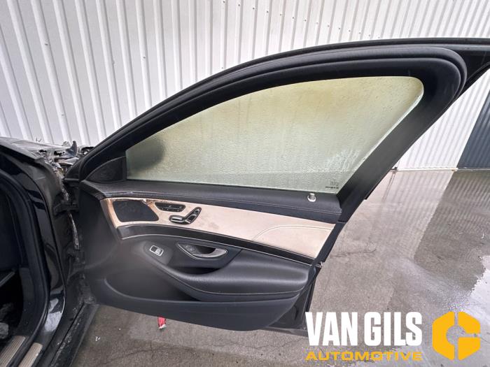 Mercedes S 3.0 S-400d 4-Matic Sloopvoertuig (2018, Zwart)