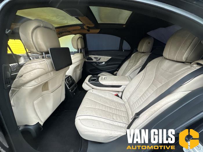 Mercedes S 3.0 S-400d 4-Matic Sloopvoertuig (2018, Zwart)