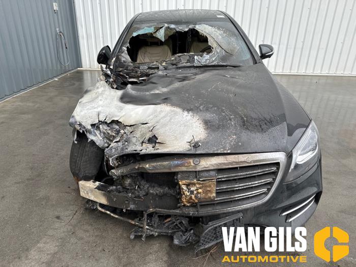 Mercedes S 3.0 S-400d 4-Matic Sloopvoertuig (2018, Zwart)