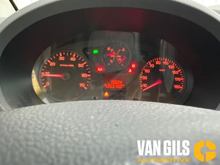 Peugeot Partner 1.6 HDI 90 16V Sloopvoertuig (2009, Graniet)