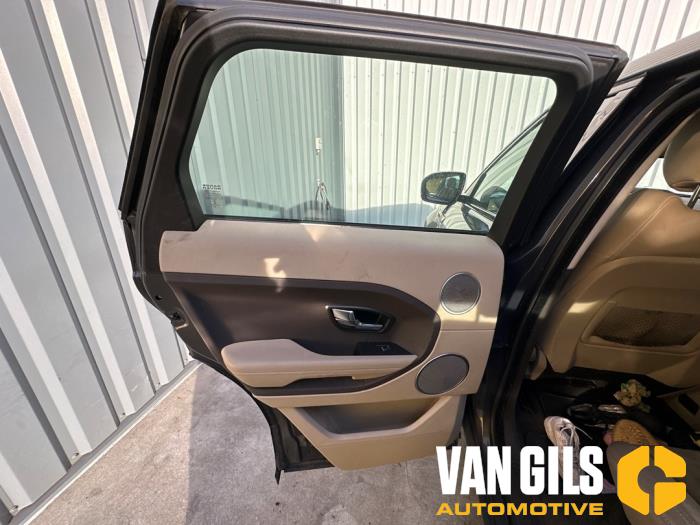 Landrover Range Rover Evoque 2.2 eD4 16V 5-drs. Sloopvoertuig (2012, Bruin)