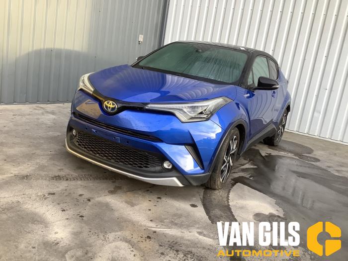Toyota C-HR 1.8 16V Hybrid Sloopvoertuig (2017, Blauw)