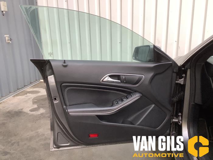 Mercedes CLA Shooting Brake 2.2 CLA-200 CDI, 200 d 16V Sloopvoertuig (2018, Wit)