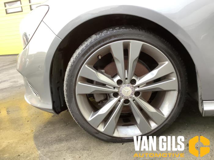 Mercedes CLA Shooting Brake 2.2 CLA-200 CDI, 200 d 16V Sloopvoertuig (2018, Wit)