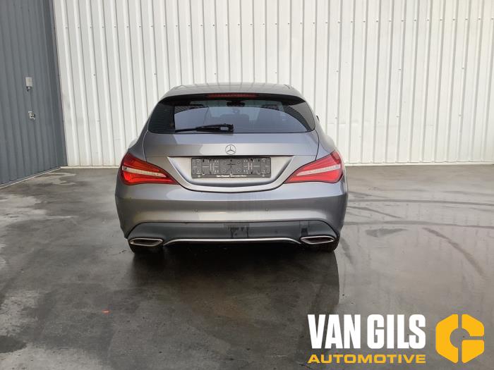 Mercedes CLA Shooting Brake 2.2 CLA-200 CDI, 200 d 16V Sloopvoertuig (2018, Wit)