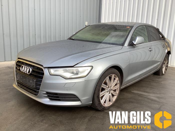 Audi A6 3.0 V6 24V TFSI Quattro Sloopvoertuig (2012, Metallic, Grijs, Zilvergrijs)