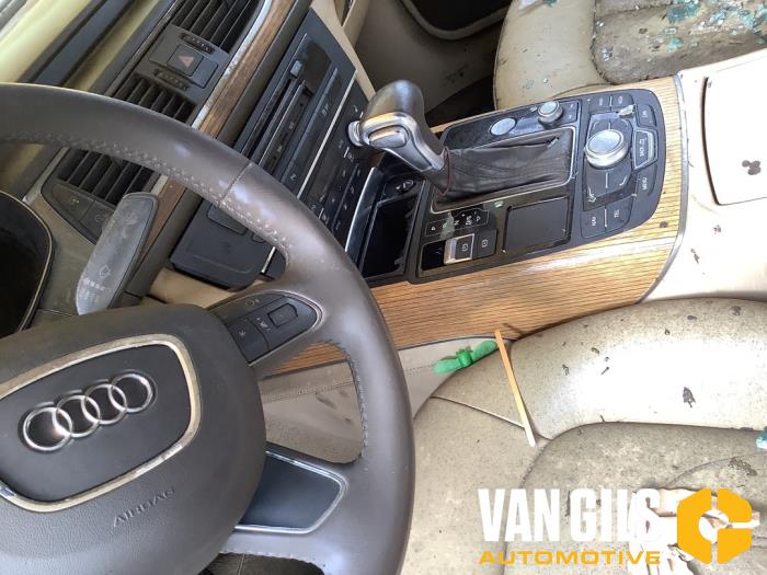 Audi A6 3.0 V6 24V TFSI Quattro Sloopvoertuig (2012, Metallic, Grijs, Zilvergrijs)