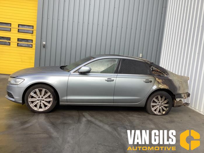 Audi A6 3.0 V6 24V TFSI Quattro Sloopvoertuig (2012, Metallic, Grijs, Zilvergrijs)