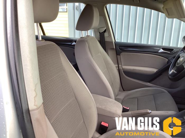 Volkswagen Golf VI 1.6 TDI 16V Sloopvoertuig (2010, Grijs)