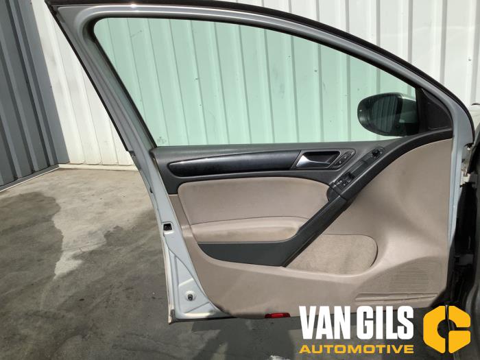 Volkswagen Golf VI 1.6 TDI 16V Sloopvoertuig (2010, Grijs)