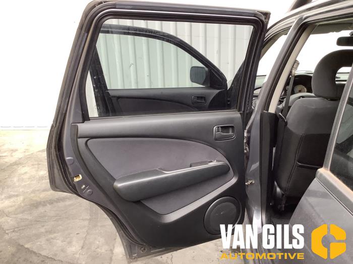 Mitsubishi Outlander 2.0 16V 4x2 Sloopvoertuig (2006, Grijs)