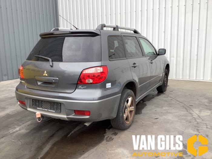 Mitsubishi Outlander 2.0 16V 4x2 Sloopvoertuig (2006, Grijs)