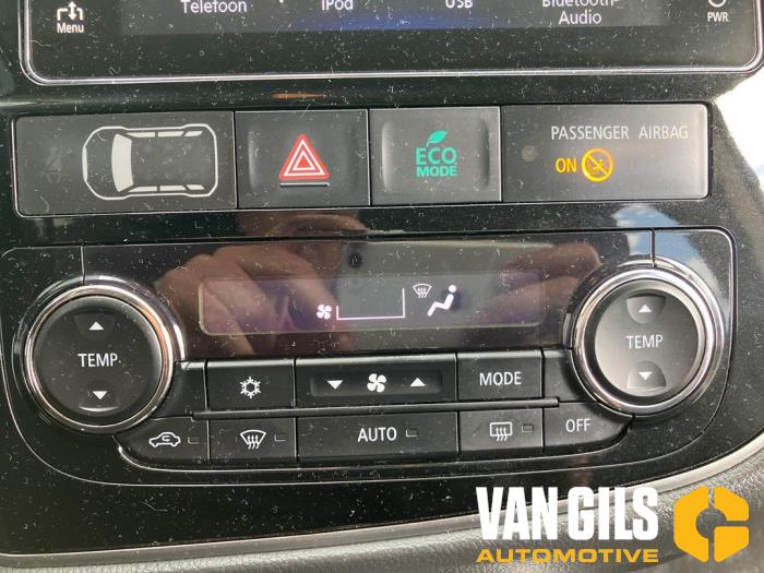 Mitsubishi Outlander 2.0 16V PHEV 4x4 Sloopvoertuig (2016, Grijs)