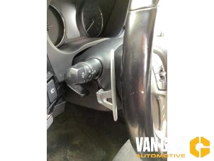 Mitsubishi Outlander 2.0 16V PHEV 4x4 Sloopvoertuig (2016, Grijs)