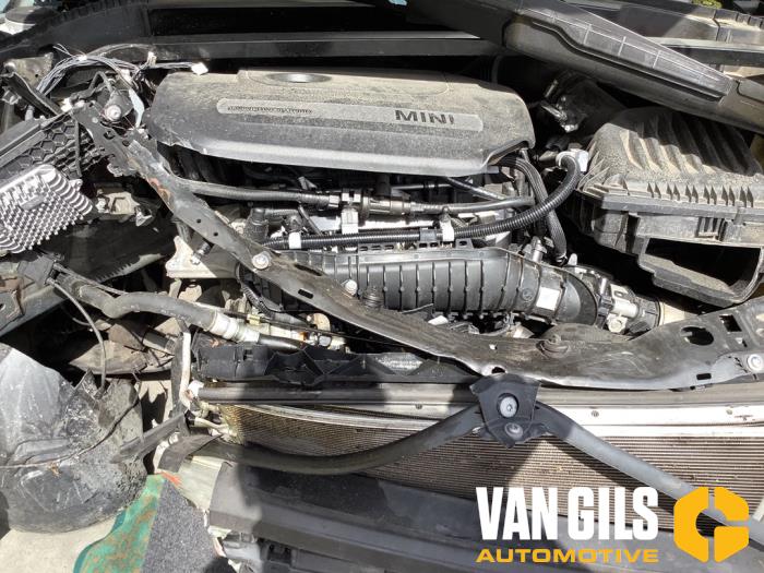 Mini Countryman 1.5 12V Cooper Sloopvoertuig (2020, Groen)