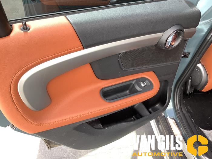 Mini Countryman 1.5 12V Cooper Sloopvoertuig (2020, Groen)