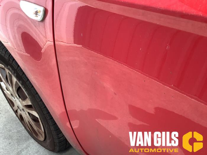 Hyundai i20 1.2i 16V Sloopvoertuig (2009, Rood)