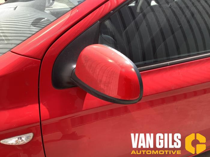 Hyundai i20 1.2i 16V Sloopvoertuig (2009, Rood)