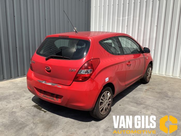 Hyundai i20 1.2i 16V Sloopvoertuig (2009, Rood)
