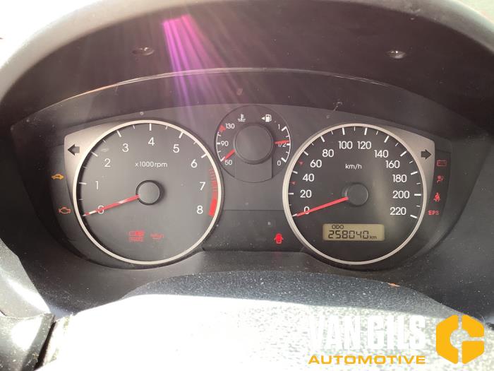 Hyundai i20 1.2i 16V Sloopvoertuig (2009, Rood)