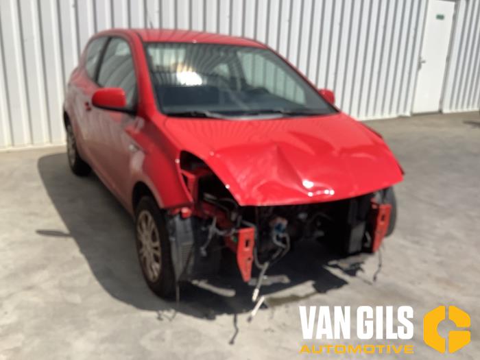 Hyundai i20 1.2i 16V Sloopvoertuig (2009, Rood)