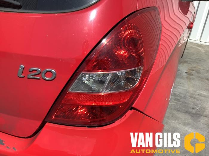 Hyundai i20 1.2i 16V Sloopvoertuig (2009, Rood)