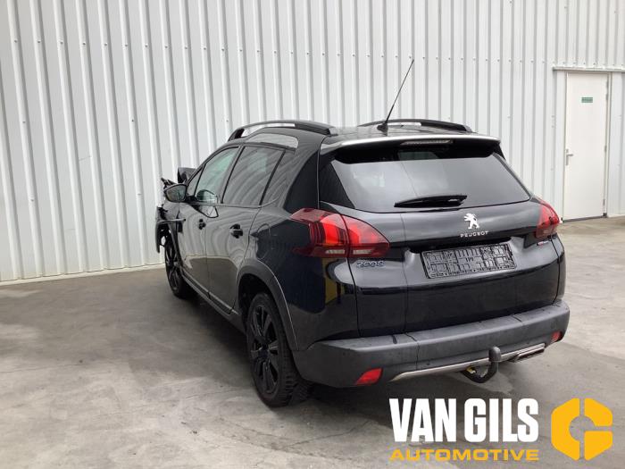 Peugeot 2008 1.2 12V e-THP PureTech 110 Sloopvoertuig (2018, Zwart)