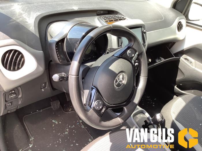 Toyota Aygo 1.0 12V VVT-i Sloopvoertuig (2021, Wit)