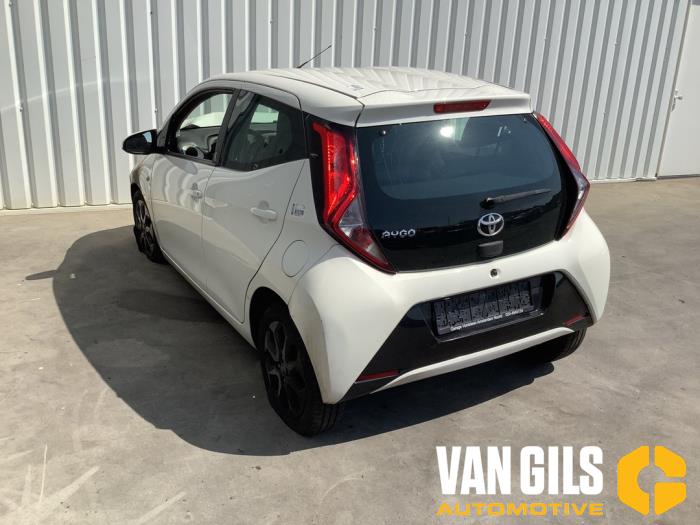 Toyota Aygo 1.0 12V VVT-i Sloopvoertuig (2021, Wit)