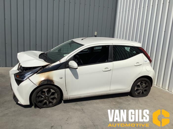 Toyota Aygo 1.0 12V VVT-i Sloopvoertuig (2021, Wit)